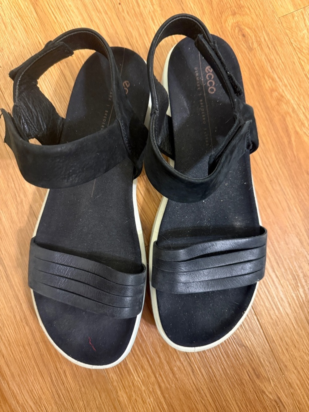 ECCO Black Women's Sandals. Size 10